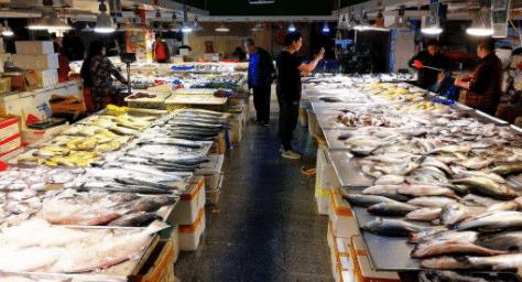 聰明人買海鮮,遇到這3種都會 擠一擠 ,老板內(nèi)心 遇到高手了